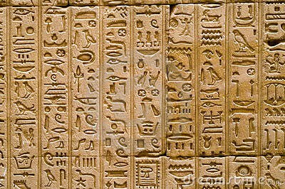 Dit zijn egyptise leters.